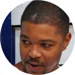 DeRon Hayes - American-French basketball player