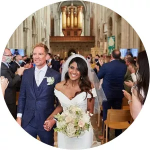 Derrina Jebb - Simon Thomas' wife