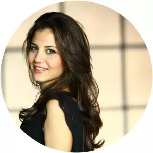 Derya Beşerler - Turkish actress