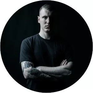 Des McMahon - Musical artist