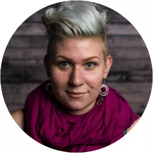 Desireé Dallagiacomo - Poet