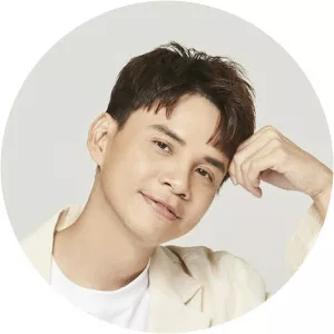 desiree tan 温力铭