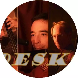 Deskomp - Musical group