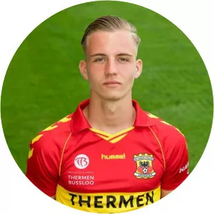 Desney Bruinink - Football player