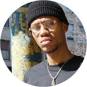 Dessy Hinds - Musical artist