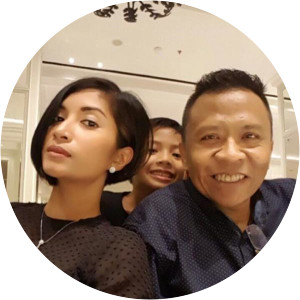 Dessy Rosalianita photograph