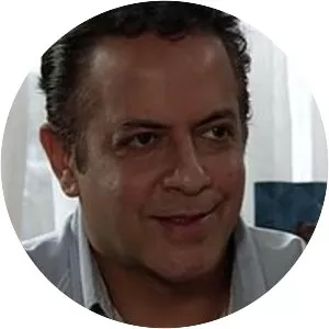 Dev Alahan photograph