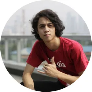 Dewa Dayana photograph