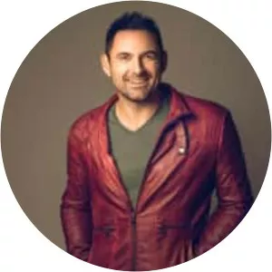 Dewald Wasserfall - Singer