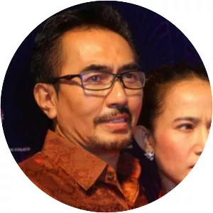 Dewi Aminah - Gatot Brajamusti's wife