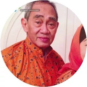 Dewi Motik Pramono