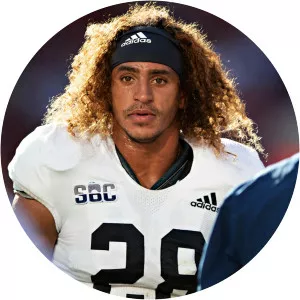 Dexter Carter Jr - American football player