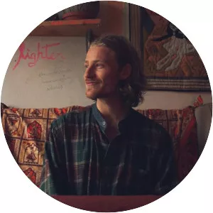 Dexter Crowe - Musical artist