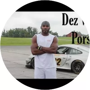 Dez White