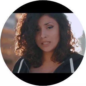 Deztini Farinas - Musical artist