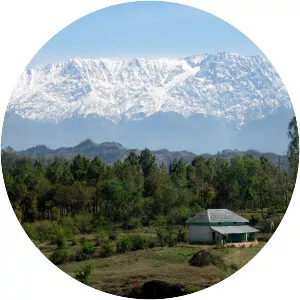 Dhauladhar - Mountain chain in India