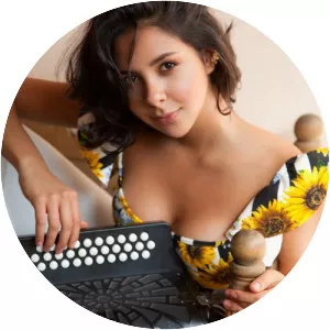 Diana Burco - Musician