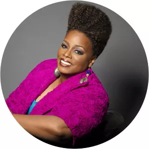 Dianne Reeves photograph