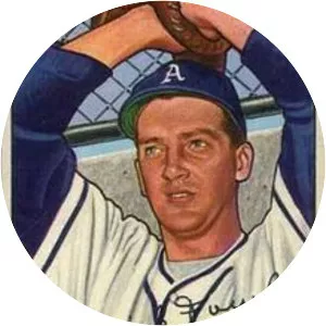 Dick Fowler - Canadian professional baseball player