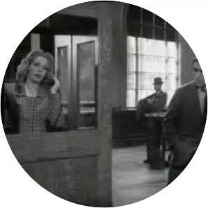 Dick Tracy Meets Gruesome - 1947 ‧ Black and white/Thriller ‧ 1h 5m