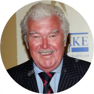 Dickie Davies