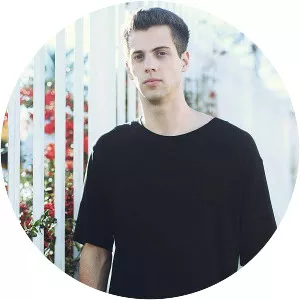 Different Sleep - Musical artist