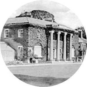 Digswell House - Building in Welwyn Garden City, England