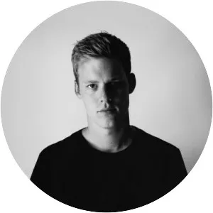 Dimi Mechero - Musical artist