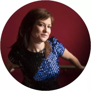 Dina Maccabee - Vocalist