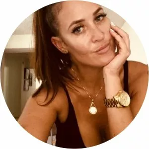 Dina Rae - American singer