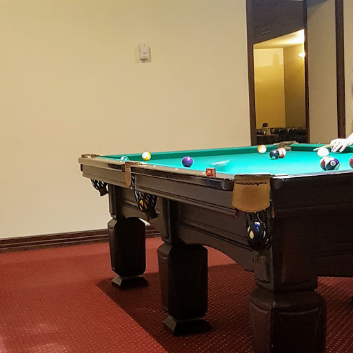 Dinaris - Pool hall in Ivano-Frankivsk, Ukraine