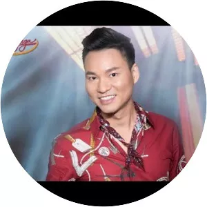 Dinh Bao - Singer