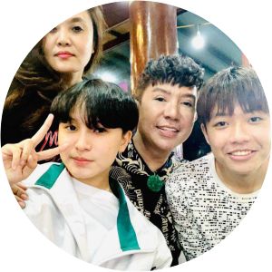 Dinh Vu Lam Quynh photograph