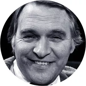 Dinsdale Landen - British actor