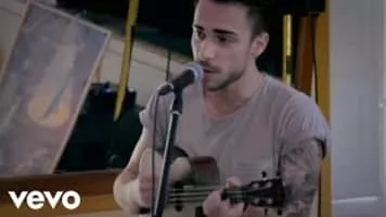 Diogo Piçarra - Portuguese singer