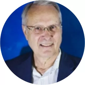 Dirk Hoerder - Historian