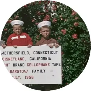 Disneyland Dream - 1956 ‧ Short/Documentary ‧ 35 mins