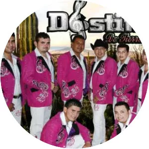 Distindos De Tierra Caliente