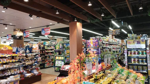 Distribution Center - 