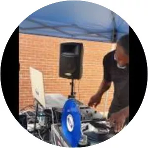 Dixon Edwards - Former American football player