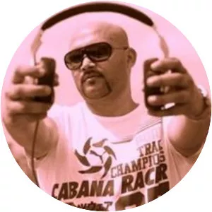 DJ AKS - Musical artist