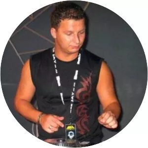 mbrother dj hubertuse