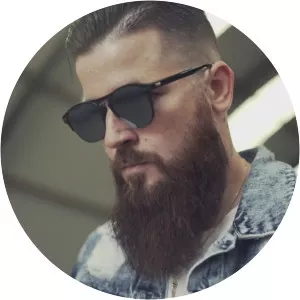 worms-t dj skorp - Musical artist