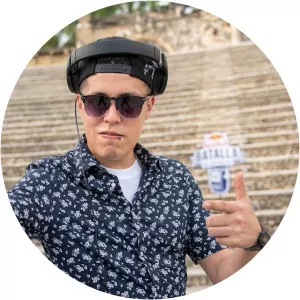 DJ Sonicko - Turntablist