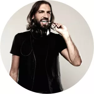 DJ Tarkan