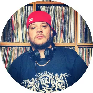 eff yoo dj tmb - Musical artist