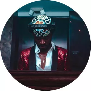 DJ Towii - Musical artist