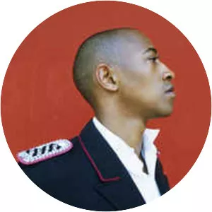 DjeuhDjoah and Lieutenant Nicholson