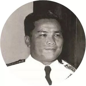 Do Kien Nhieu (Đỗ Kiến Nhiễu)