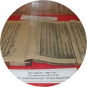 Doan Nguyen Tuan (Đoàn Nguyễn Tuấn) - Poet